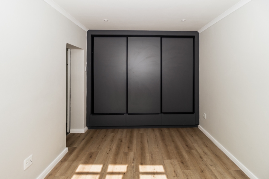 1 Bedroom Property for Sale in Charlo Eastern Cape